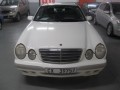 2000 Mercedes Benz E240 1