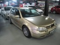 2001 Volkswagen Golf 1