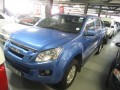 2013 Isuzu  1