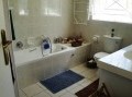 Home in Peaceful Retirement Village, Somerset West 10