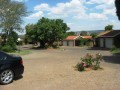1 Bedroomed Unit, Northwold 3