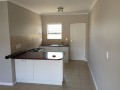 Sir Lowrys Pass Village : Immaculate, beautiful apartment 3