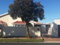 Charming Semi-Detached home in Southfield, Cape Town  2