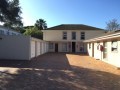 Spacious 2 Bedroom Apartment in Sought After Area 8