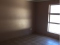 Spacious 2 Bedroom Apartment in Sought After Area 13