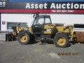 CAT TH360B Telehandler 2