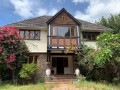 English Manor, Bishopscourt Village 7