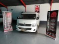 2013 Toyota Quantum 2.7 1