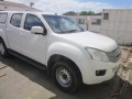 2015 Isuzu KB250 DCab 1